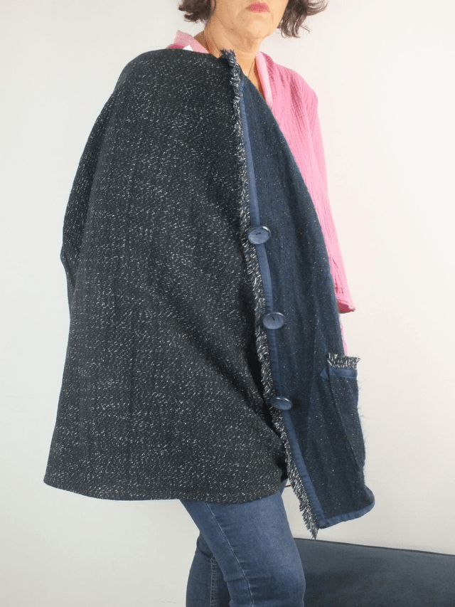 Veste longue bleue et gris chiné