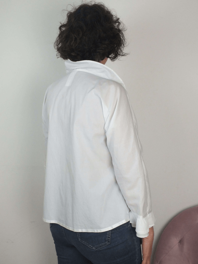 Chemisier  coton blanc avec  volants
